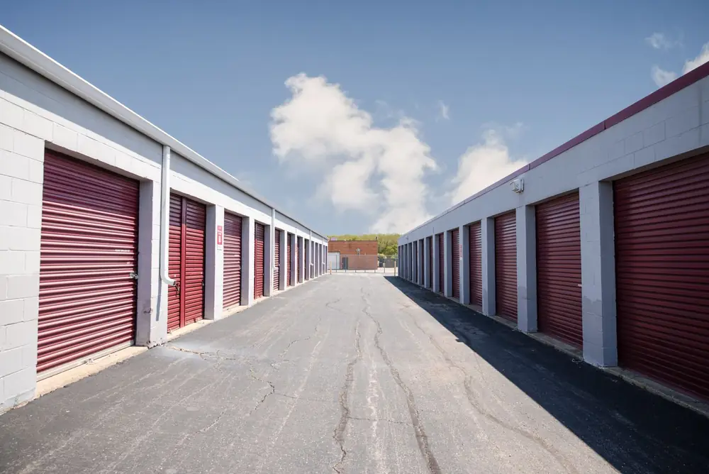Newcoast self-storage facility in Aurora, Illinois